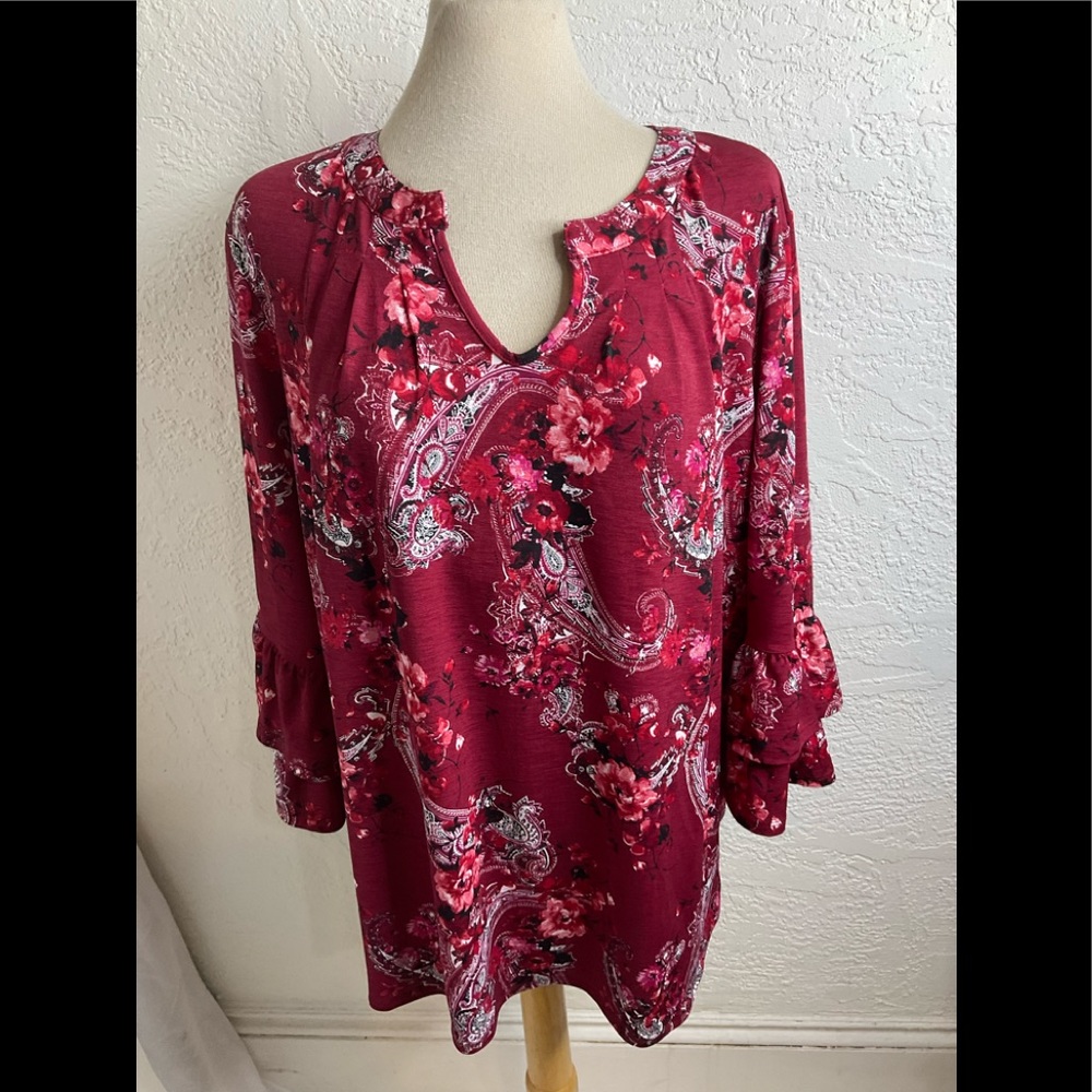 Beautiful Per Seption Woman 3X top